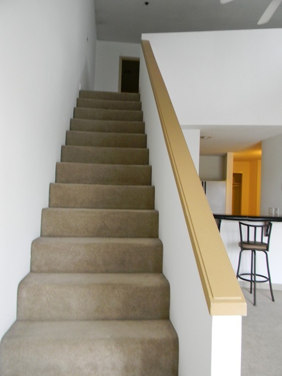 348 Rantoul Street, Unit 301 Beverly, MA 01915 - Photo 7 of 18 Gallery Image 7