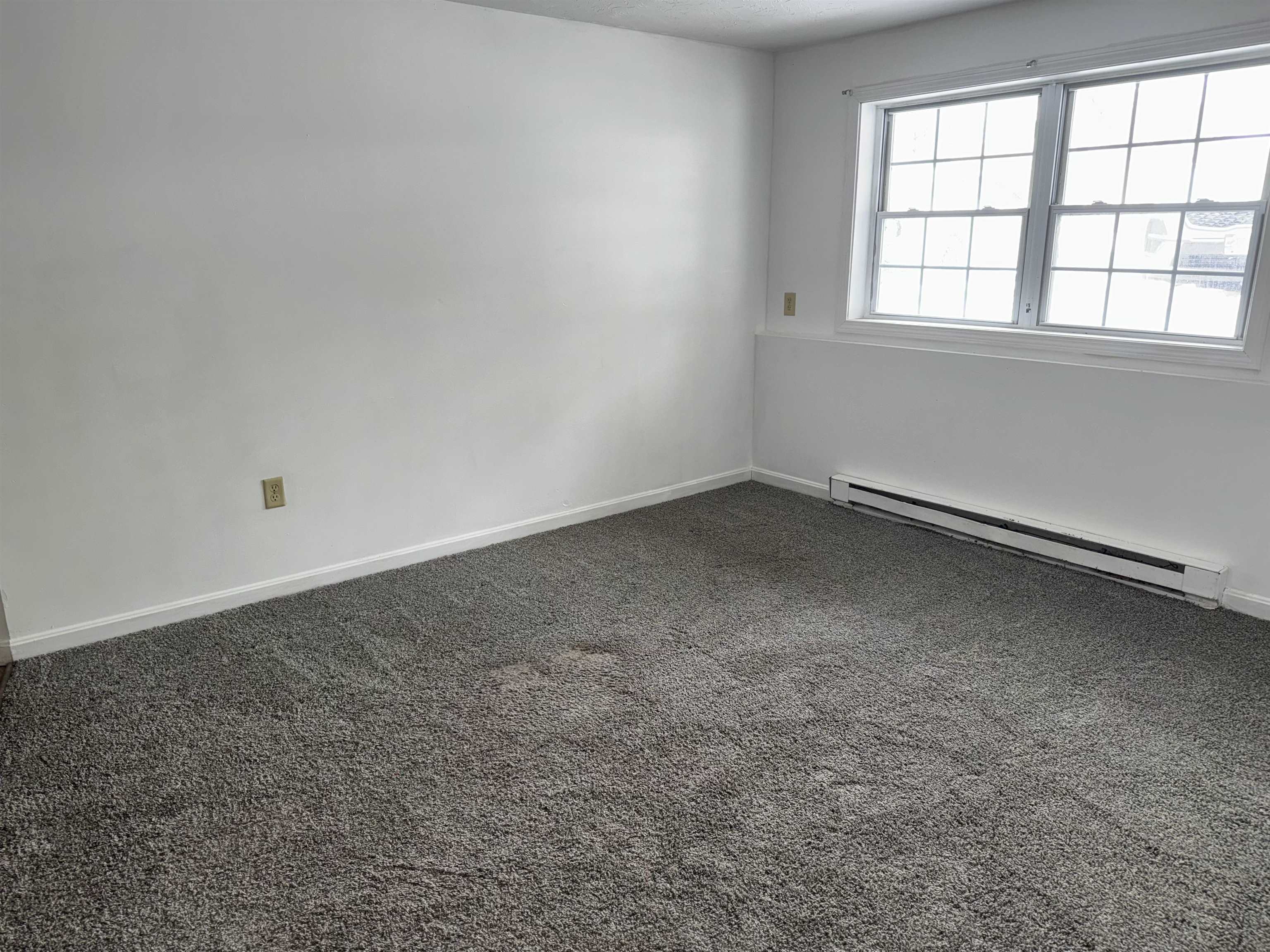 185 Loudon Road, Unit 8 Concord, NH 03301 - Photo 3 of 10