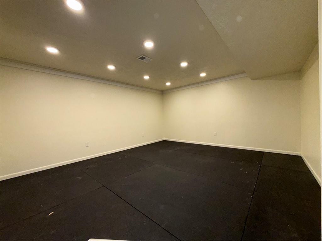 17 Cambria Point Street Pittsburgh, PA 15209 - Photo 22 of 32