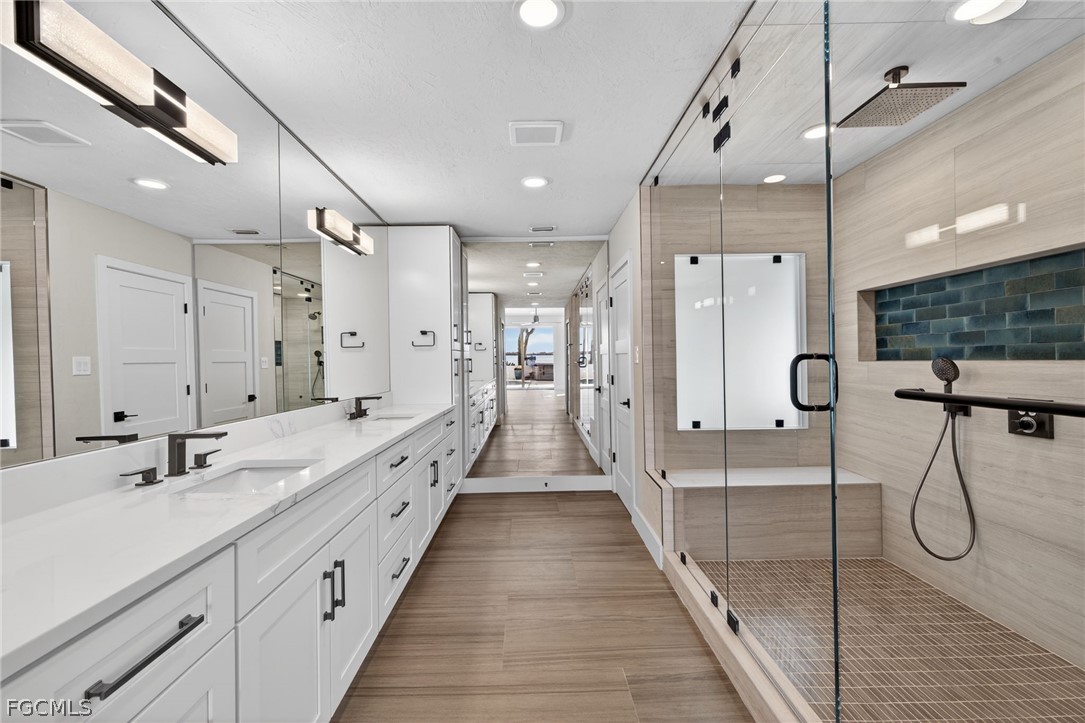 3776 Harold Avenue Fort Myers, FL 33901 - Photo 25 of 47