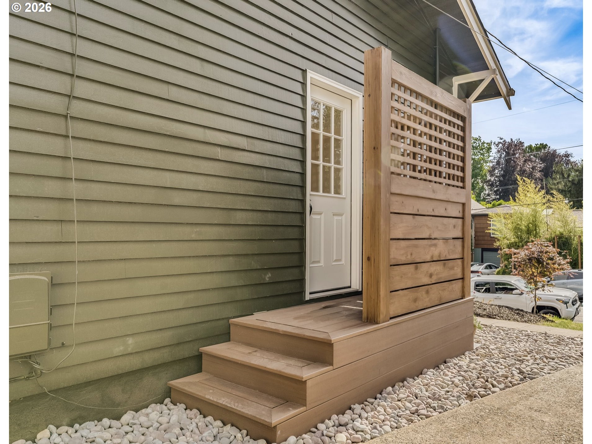 636 Southeast 68th Avenue Portland, OR 97215 - Photo 24 of 28