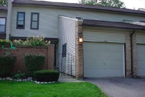 1016 Willow Grove Court Rochester, MI 48307 - Photo 1 of 1 612910.JPG