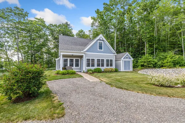 $549,000 | 11 Kings Pine Lane, Unit 127, Arundel, ME 04046