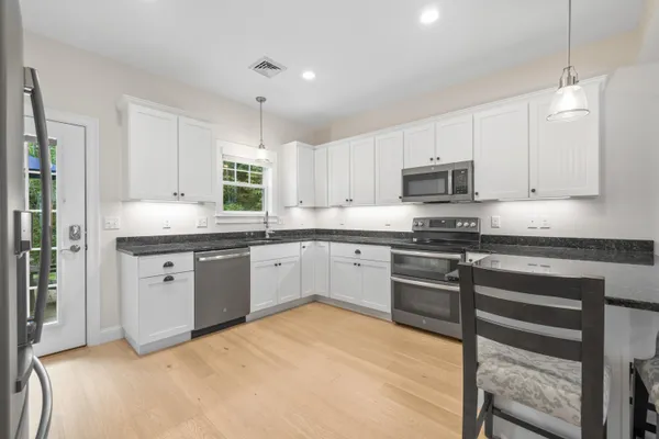 $549,000 | 11 Kings Pine Lane, Unit 127, Arundel, ME 04046