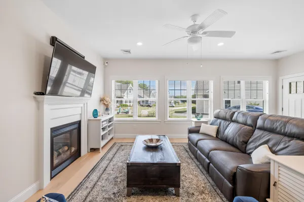 $549,000 | 11 Kings Pine Lane, Unit 127, Arundel, ME 04046