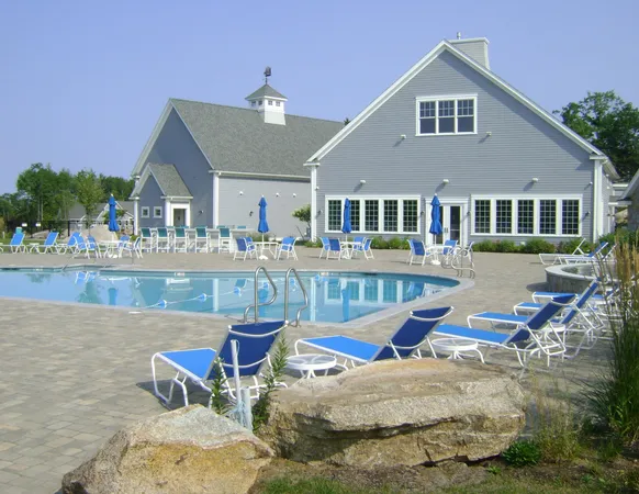 $549,000 | 11 Kings Pine Lane, Unit 127, Arundel, ME 04046