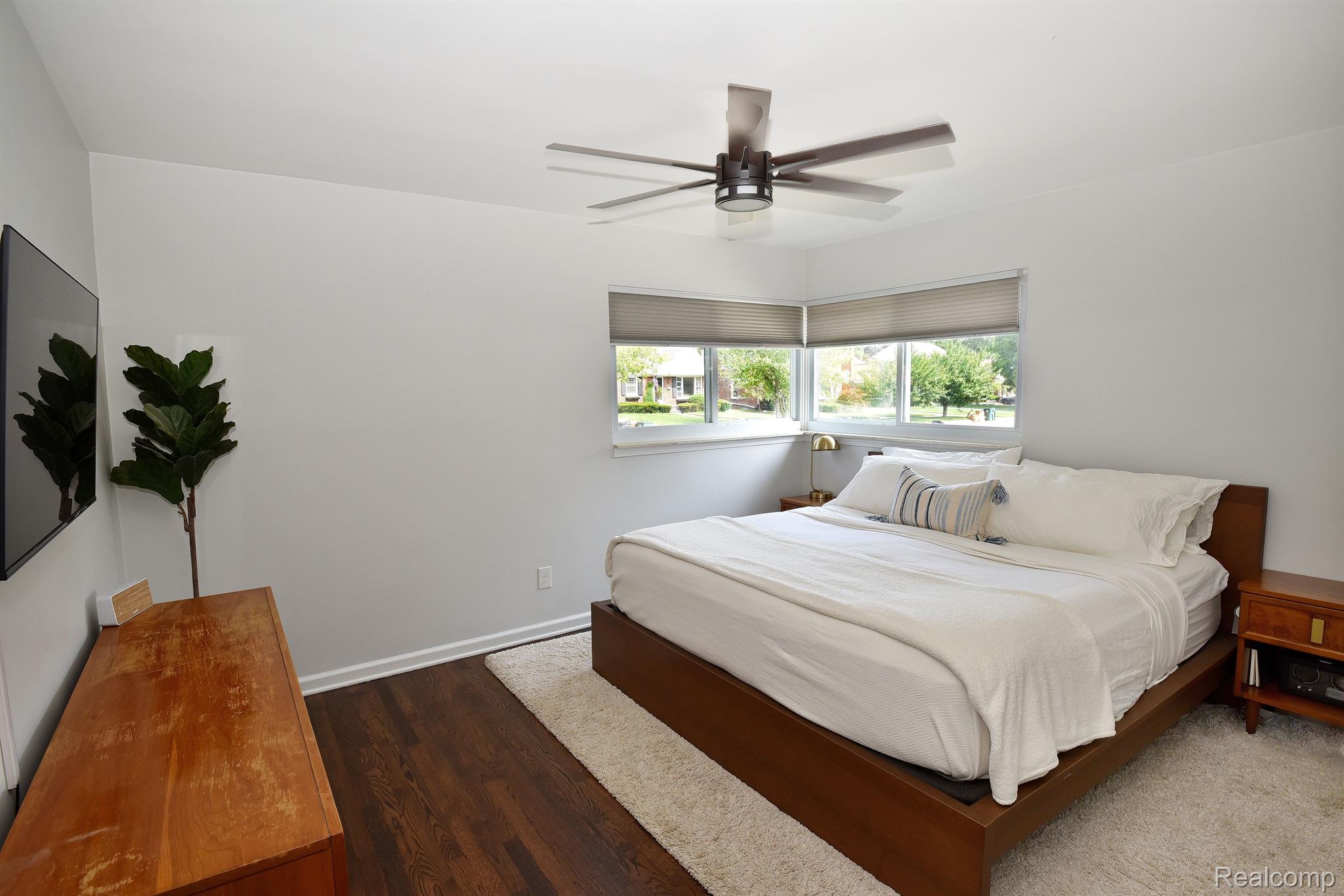 2831 Bembridge Road Royal Oak, MI 48073 - Photo 20 of 40 Gallery Image 20