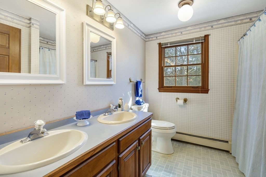 4 Stony Ridge Road Medway, MA 02053 - Photo 27 of 41 Gallery Image 27