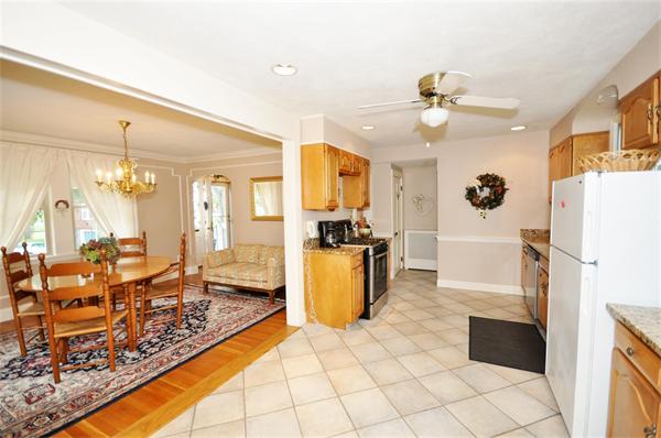 108 Cutter Hill Road Arlington, MA 02474 - Photo 14 of 26