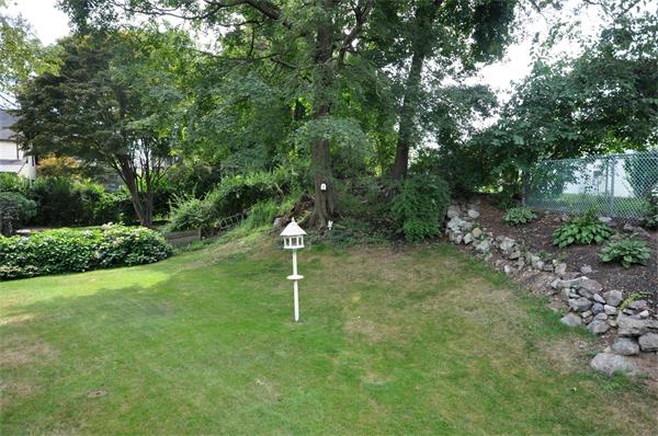 108 Cutter Hill Road Arlington, MA 02474 - Photo 24 of 26