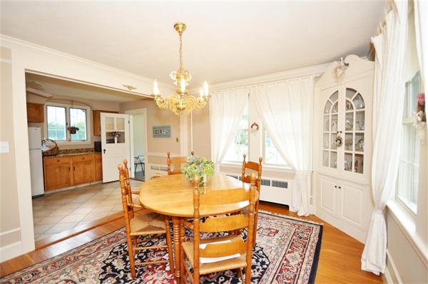 108 Cutter Hill Road Arlington, MA 02474 - Photo 10 of 26
