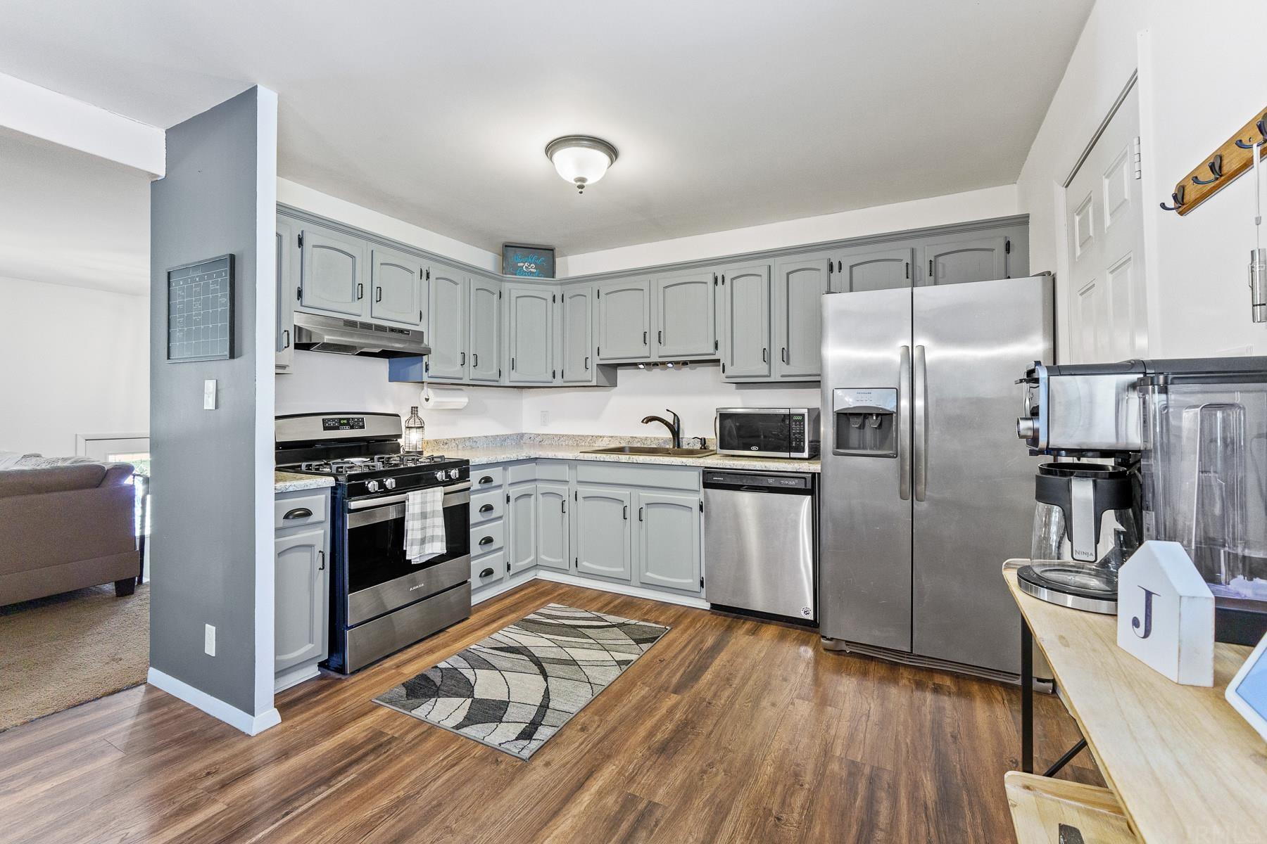 1526 Tulip Tree Road Fort Wayne, IN 46825 - Photo 12 of 34 Gallery Image 12