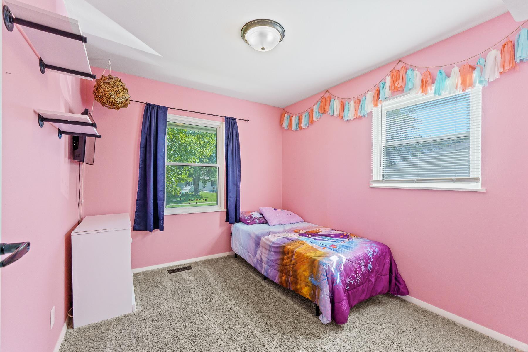 1526 Tulip Tree Road Fort Wayne, IN 46825 - Photo 21 of 34 Gallery Image 21