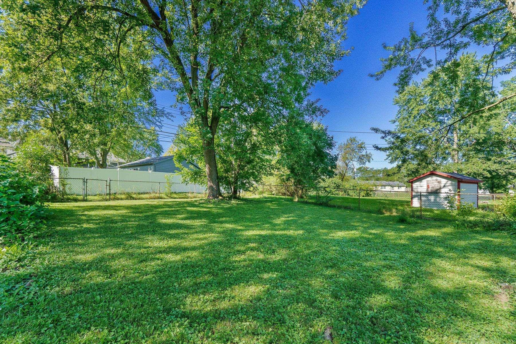 1526 Tulip Tree Road Fort Wayne, IN 46825 - Photo 32 of 34 Gallery Image 32