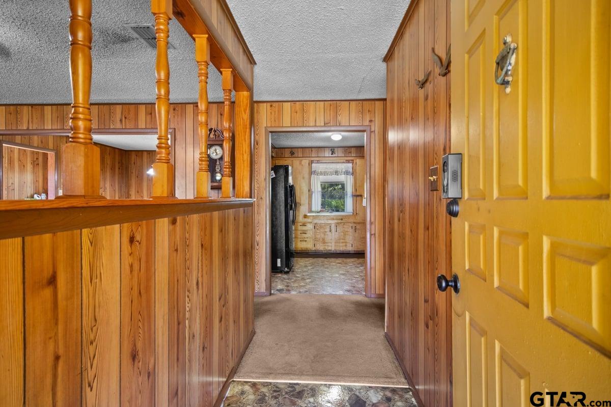 807 High Street Marshall, TX 75670 - Photo 7 of 33