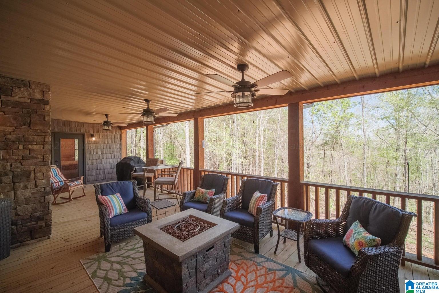 355 Harbor Loop Jasper, AL 35504 - Photo 6 of 29