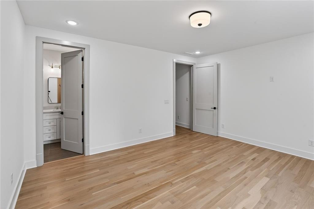 180 Thompson Place Roswell, GA 30075 - Photo 55 of 76