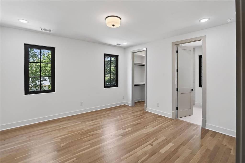 180 Thompson Place Roswell, GA 30075 - Photo 57 of 76