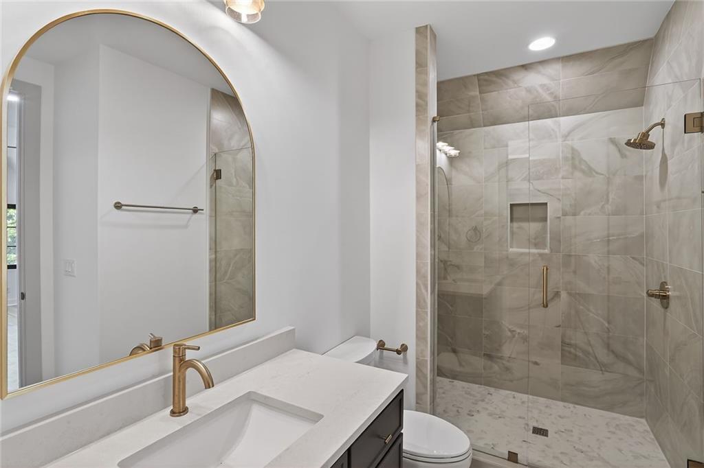 180 Thompson Place Roswell, GA 30075 - Photo 67 of 76