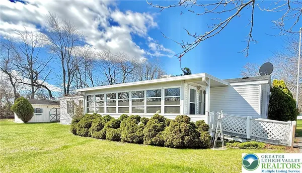 $90,000 | 226 Independence Way, Mount Bethel, PA 18343