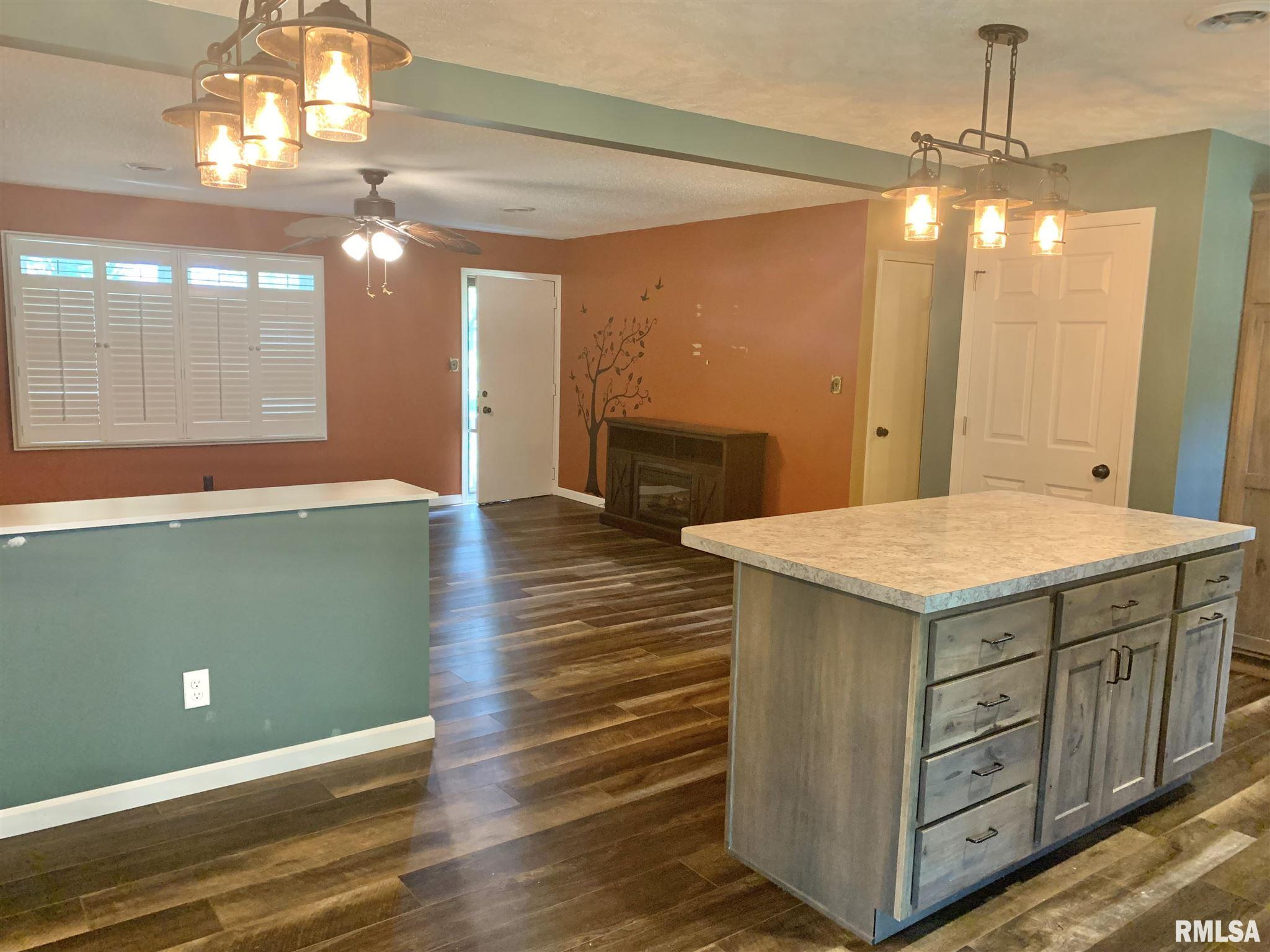 15118 Remington Road Marion, IL 62959 - Photo 8 of 20 Gallery Image 8
