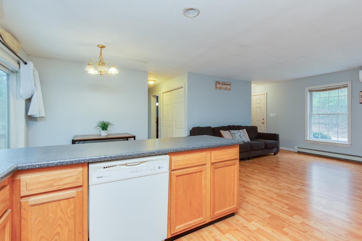 815 Bachelder Road Pembroke, NH 03275 - Photo 29 of 50
