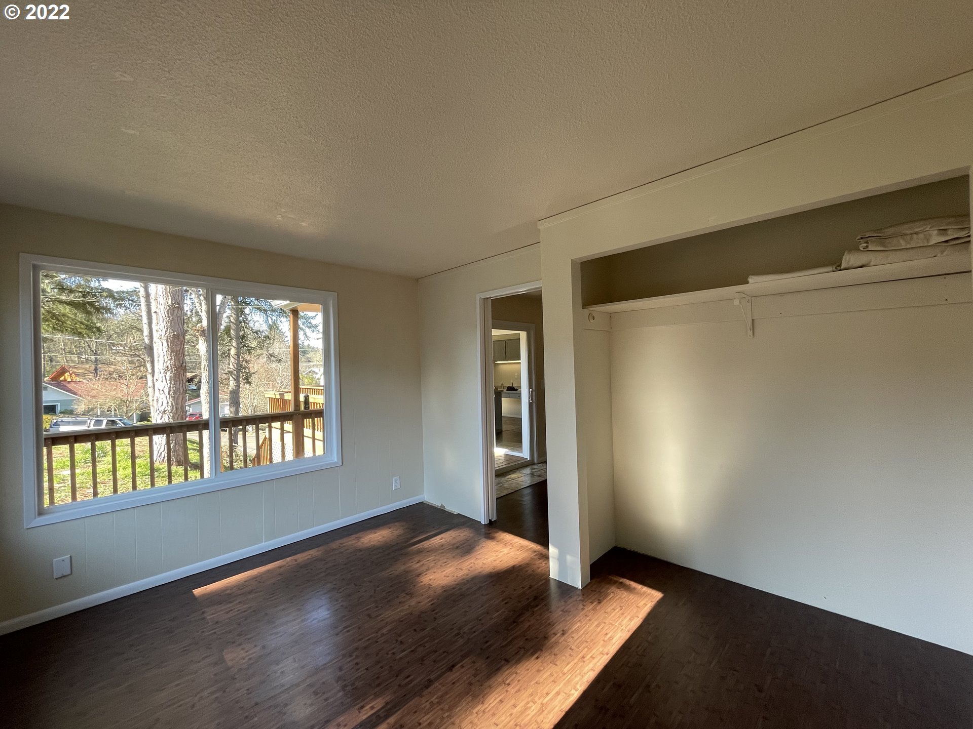 2901 Ingalls Way Eugene, OR 97405 - Photo 28 of 32 a view of an empty room and window