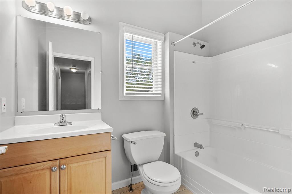 3324 Harvard Road Royal Oak, MI 48073 - Photo 13 of 25