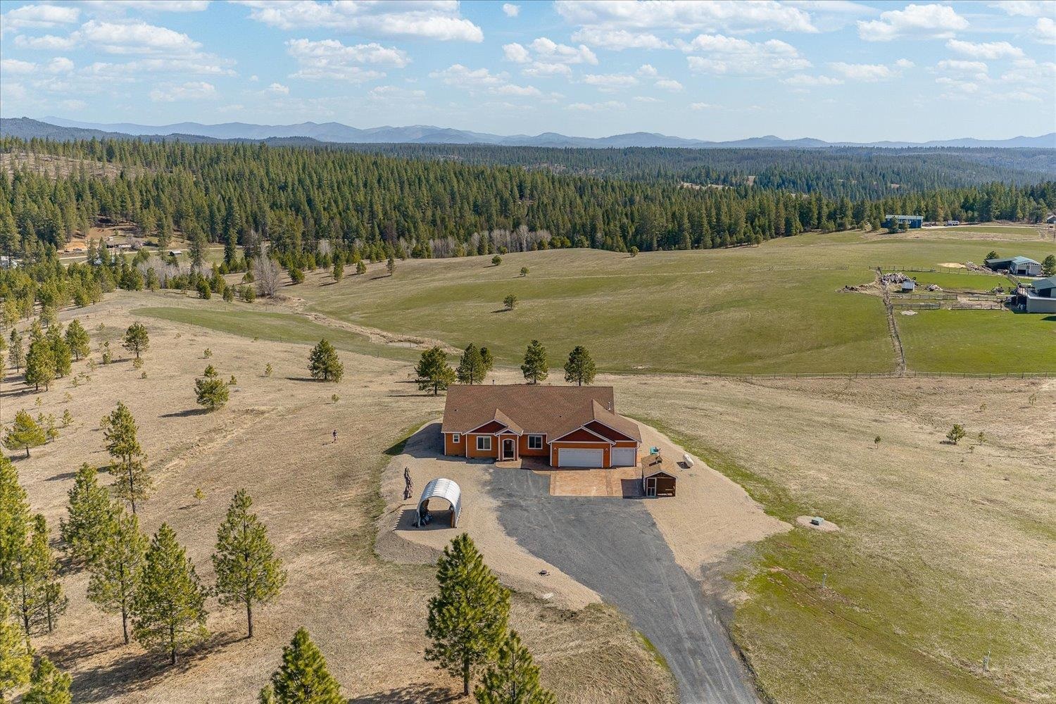 5205 Allen Road Springdale, WA 99173 - Photo 3 of 50