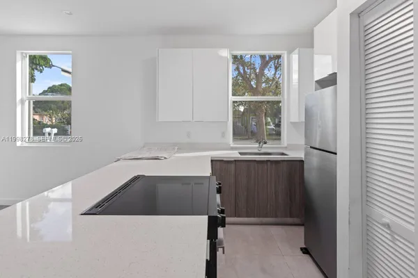 $2,700 | 1935 Northwest 71st Street, Unit B, Miami, FL 33147