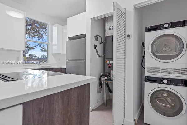 $2,700 | 1935 Northwest 71st Street, Unit B, Miami, FL 33147