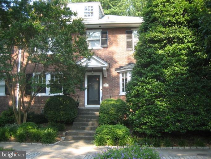 3921 Canterbury Road Baltimore, MD 21218 - Photo 1 of 27 Exterior (Main)