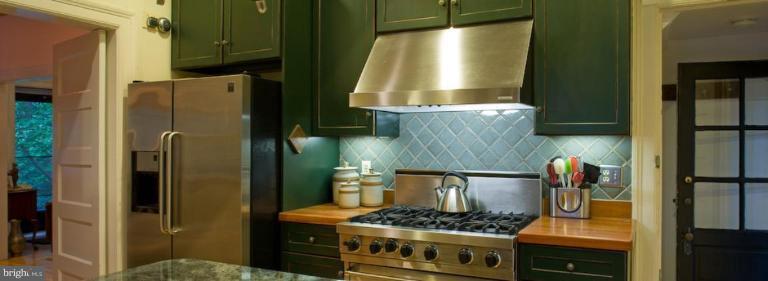 3921 Canterbury Road Baltimore, MD 21218 - Photo 7 of 27 Kitchen #2