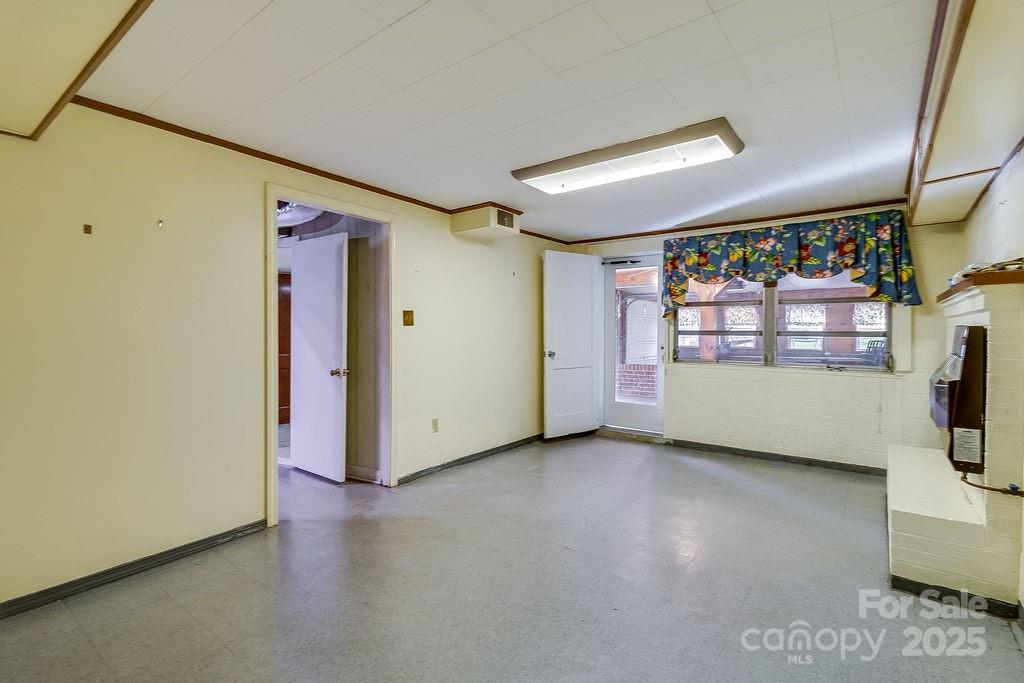 209 Park Street Morganton, NC 28655 - Photo 19 of 35 a view of an empty room