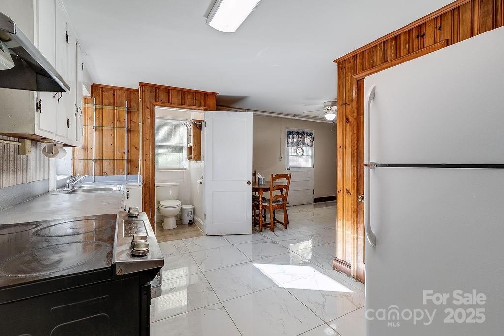 209 Park Street Morganton, NC 28655 - Photo 26 of 35