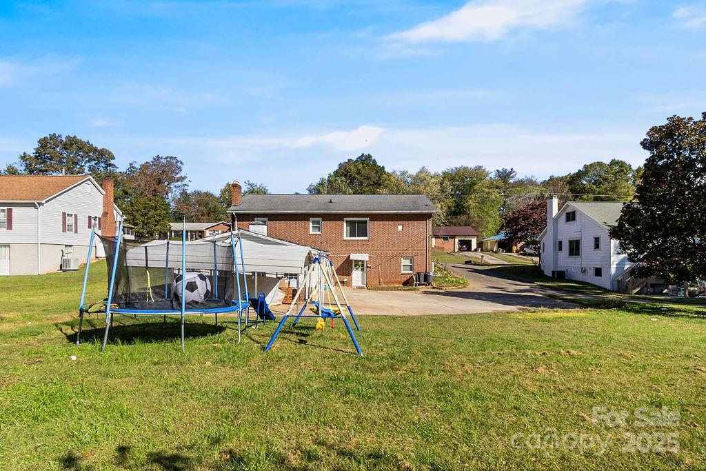 209 Park Street Morganton, NC 28655 - Photo 34 of 35 an outdoor space with garden view