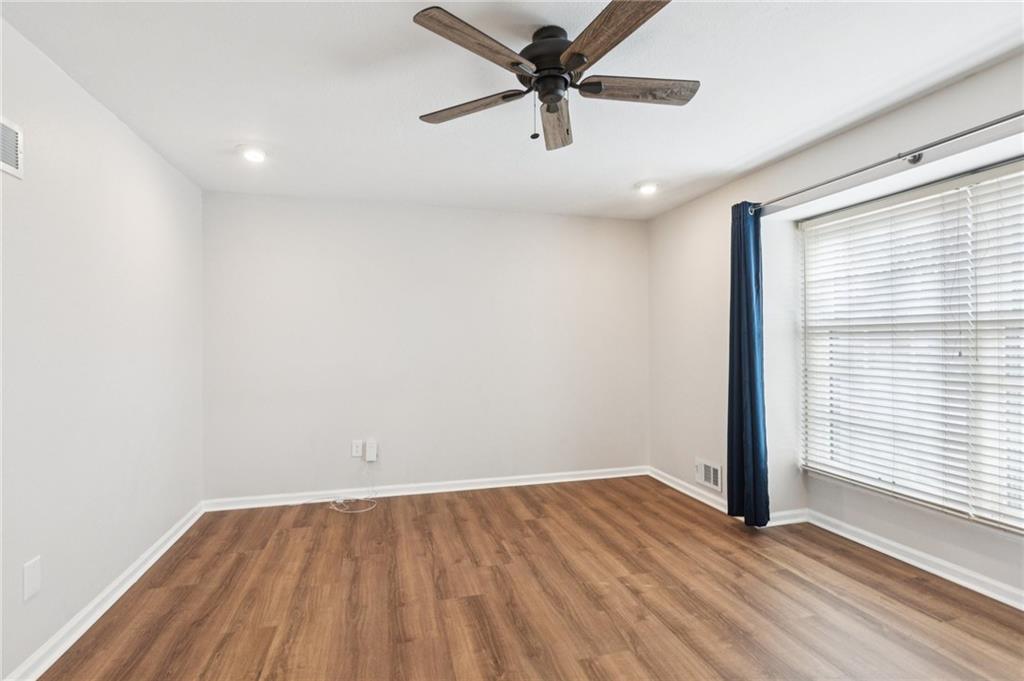 506 South Adams Street Raymore, MO 64083 - Photo 18 of 37