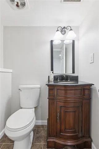 $270,000 | 506 South Adams Street, Raymore, MO 64083