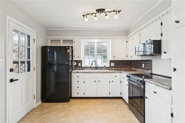 $270,000 | 506 South Adams Street, Raymore, MO 64083