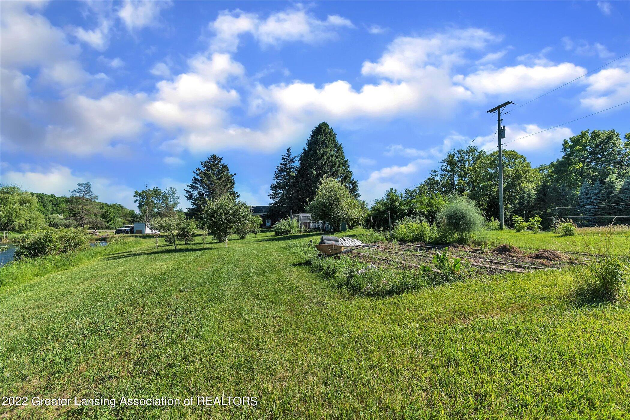 2525 East Clyde Road Howell, MI 48855 - Photo 32 of 36 43-2525-E-Clyde-Rd-WindowStill-Real-Esta
