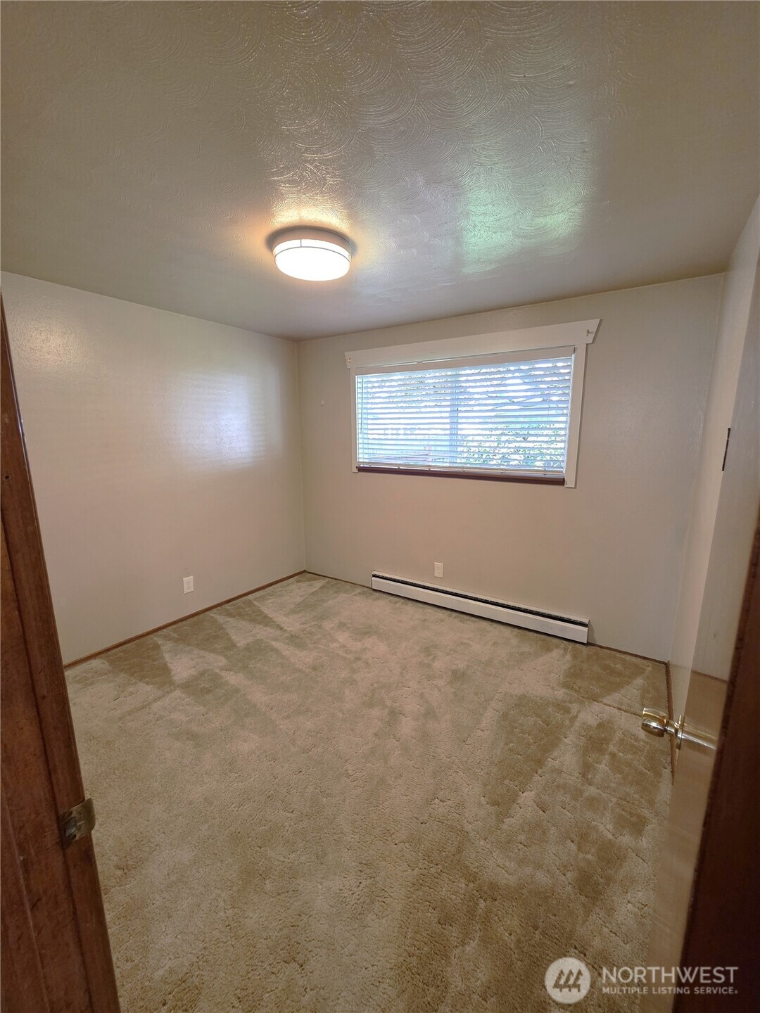 1507 Wright Avenue Sumner, WA 98390 - Photo 11 of 23