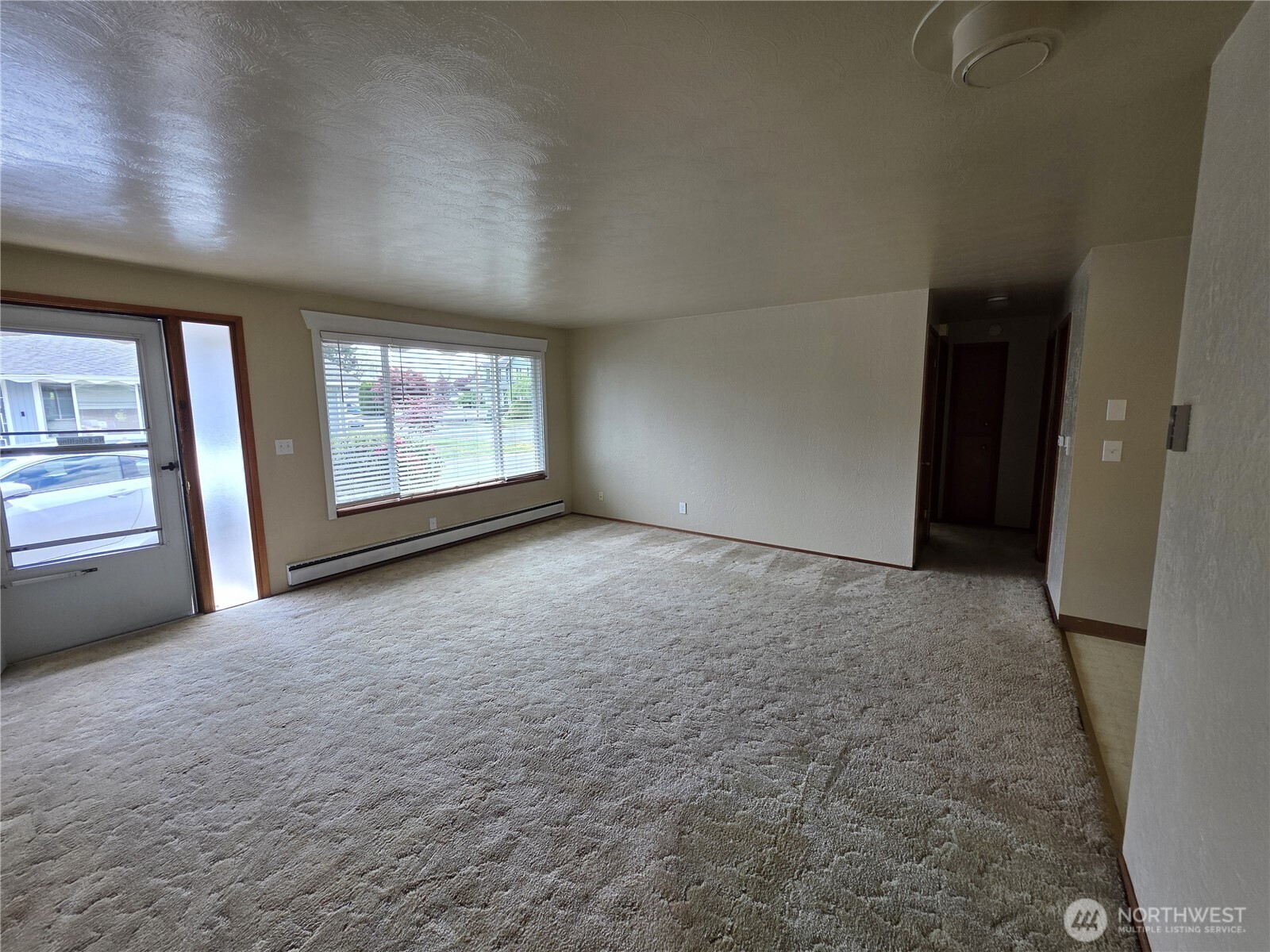 1507 Wright Avenue Sumner, WA 98390 - Photo 4 of 23