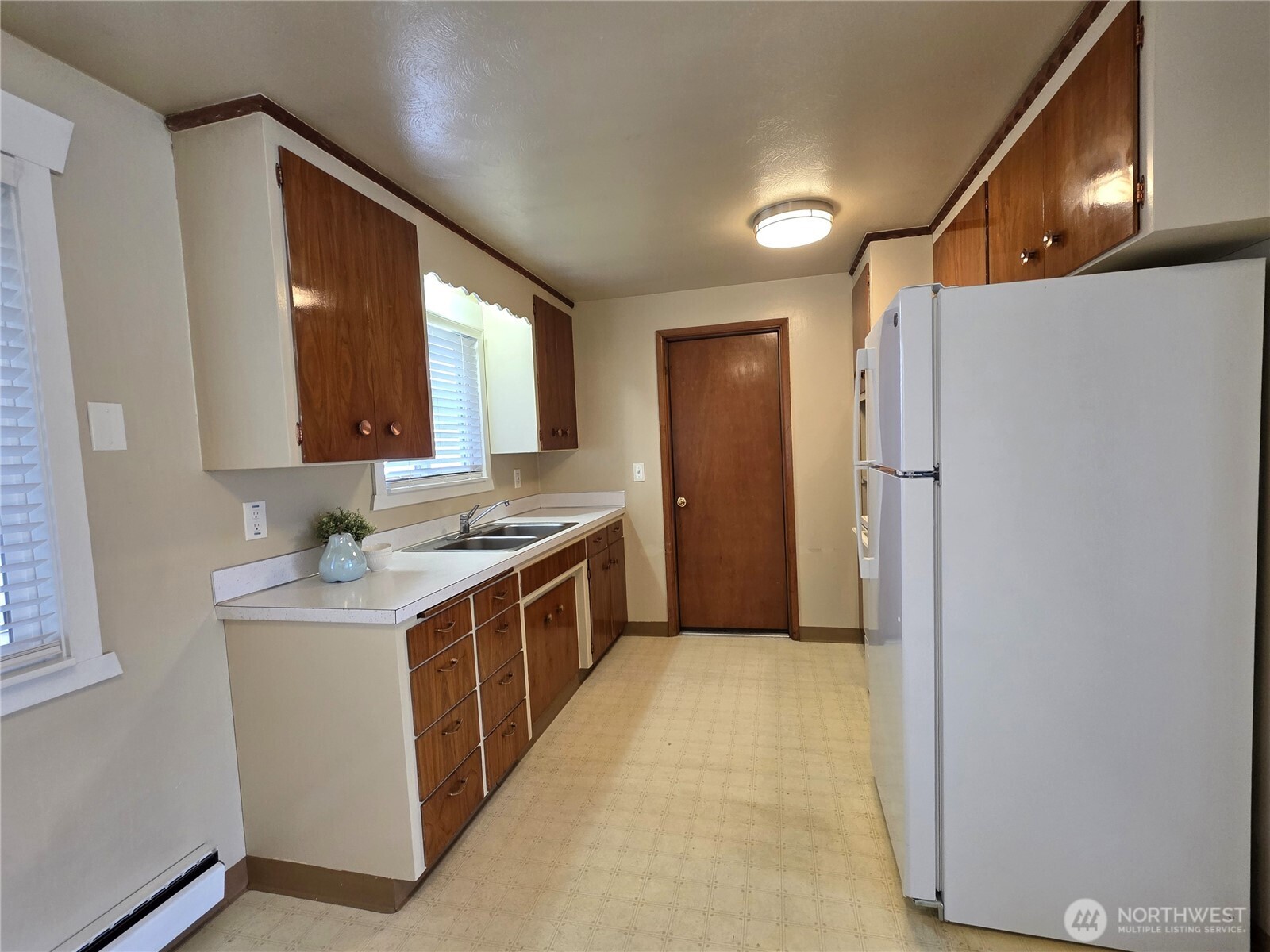 1507 Wright Avenue Sumner, WA 98390 - Photo 8 of 27