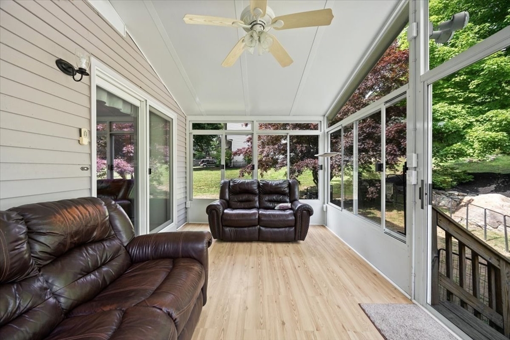14 Cliff Road Bellingham, MA 02019 - Photo 9 of 40