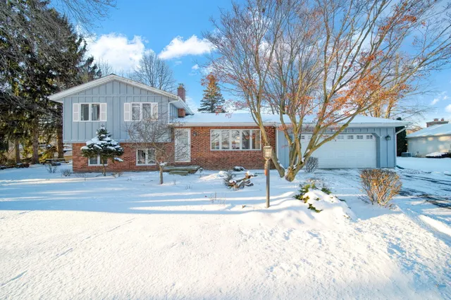 $249,875 | 9366 Tonneberger Drive, Tecumseh, MI 49286