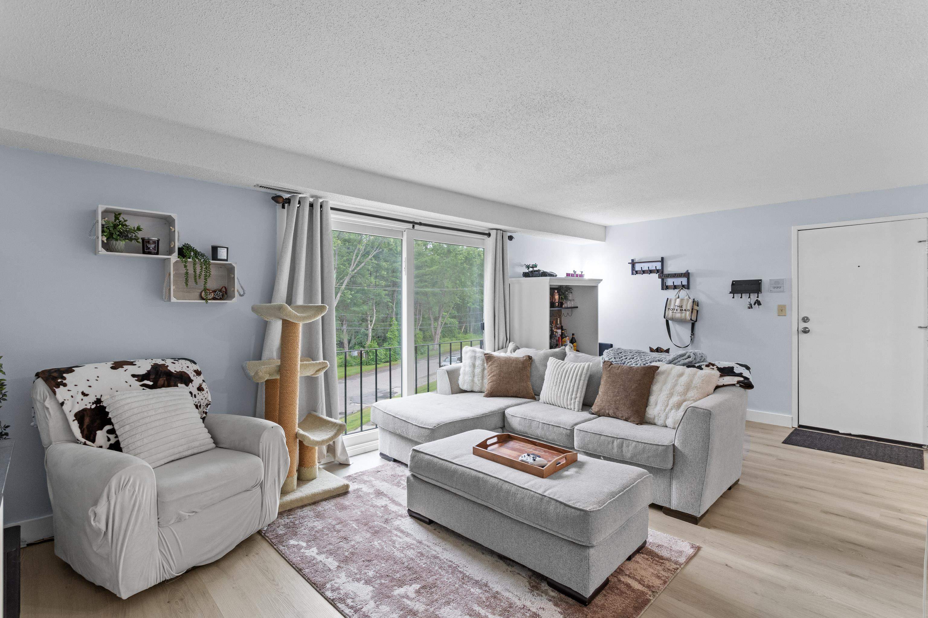 3 Brookside Drive, Unit 10 Exeter, NH 03833 - Photo 4 of 26