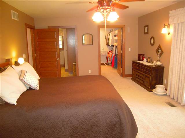 1474 East Knox Road Williamsfield, IL 61489 - Photo 7 of 15 Gallery Image 7