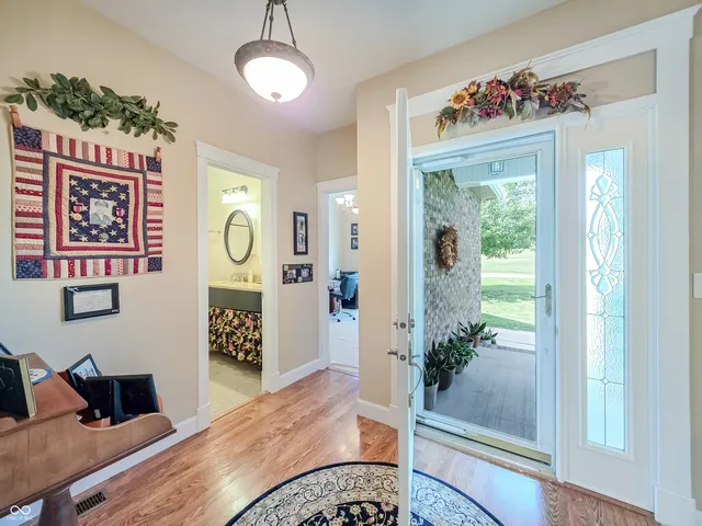 $450,000 | 13684 West Auburn Ridge Court, Linton, IN 47441