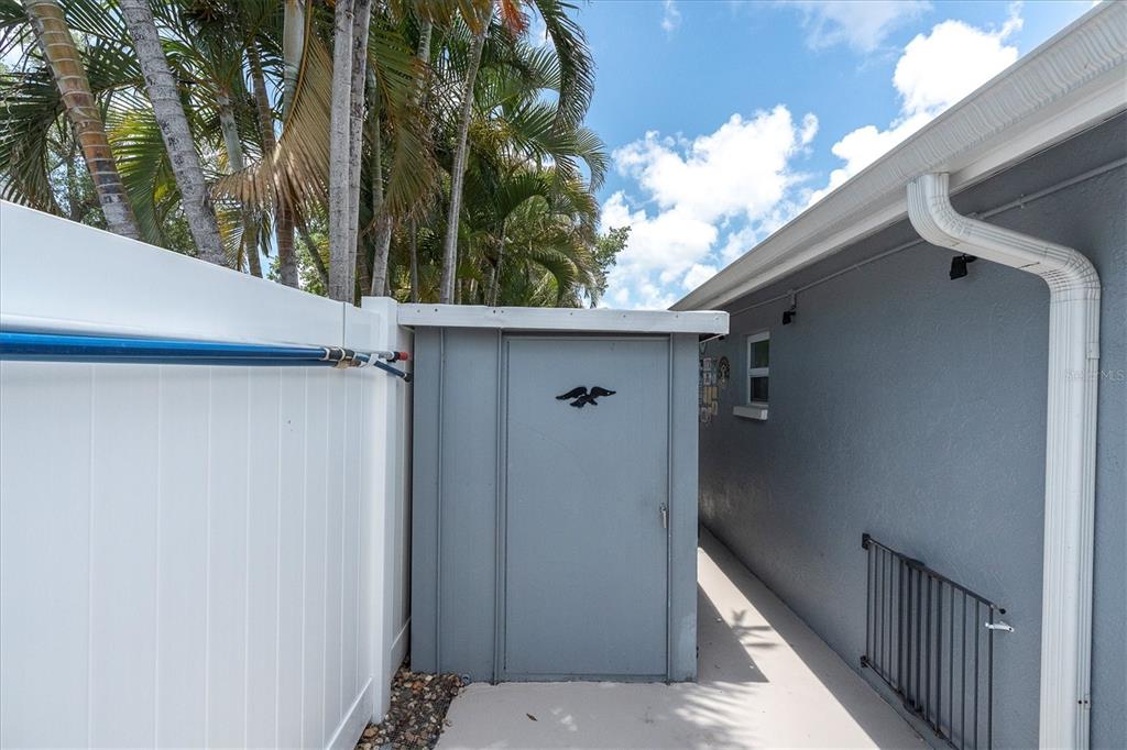 12107 72nd Way Largo, FL 33773 - Photo 38 of 40
