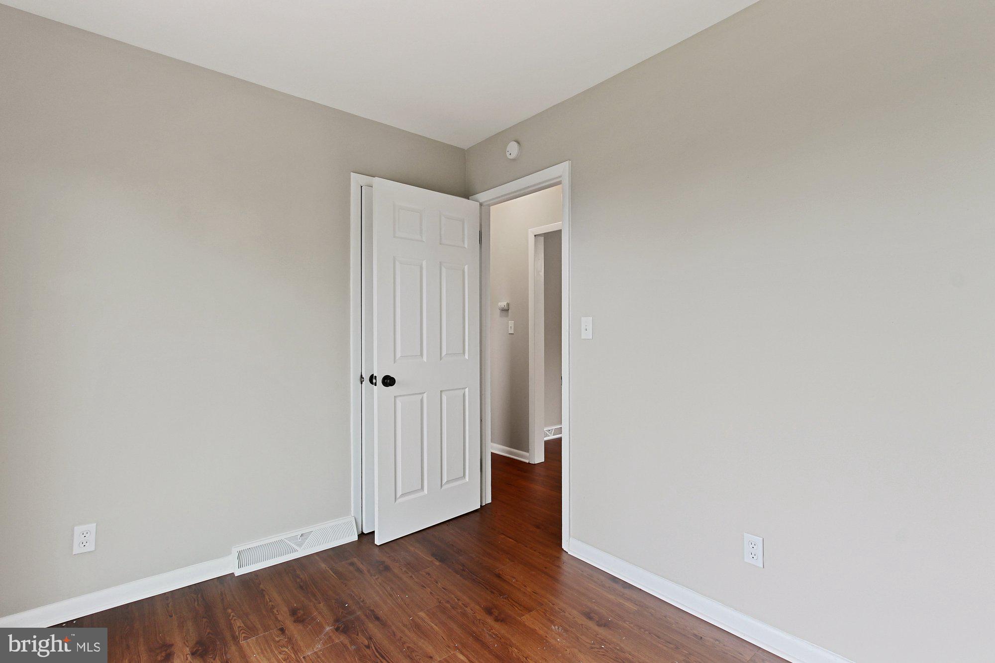 8975 Tomstown Road Waynesboro, PA 17268 - Photo 17 of 26 Gallery Image 17